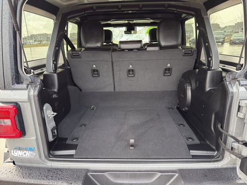 Used 2023 Jeep Wrangler Unlimited Rubicon 4xe w/ Safety Group image 43