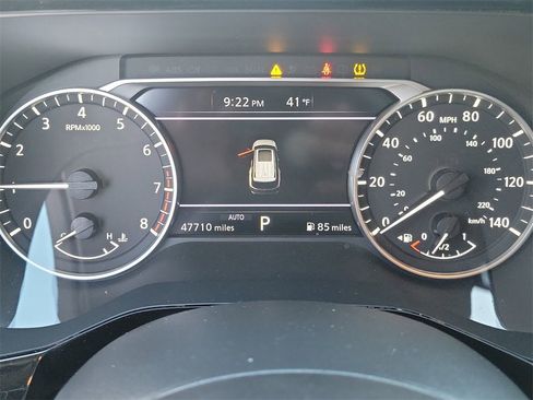 Used 2022 Nissan Pathfinder S image 15