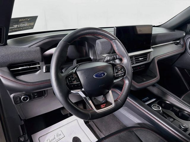 Used 2025 Ford Explorer ST AWD/4WD image 9