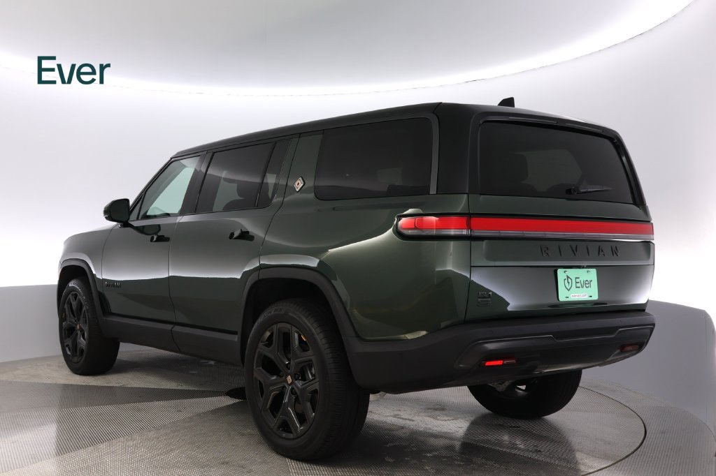 Used 2025 Rivian R1S Adventure Dual AWD/4WD image 17