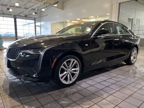 Used 2021 Cadillac CT4 Luxury w/ Sun And Sound Package image 4