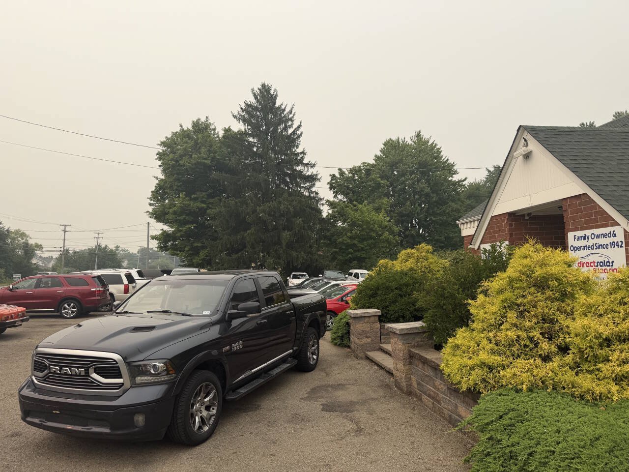 Used 2018 RAM 1500 Limited AWD/4WD image 1