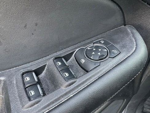 Used 2023 Ford Edge SE w/ Black Appearance Package AWD/4WD image 22