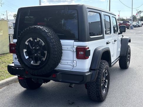 Used 2025 Jeep Wrangler Unlimited Rubicon image 5