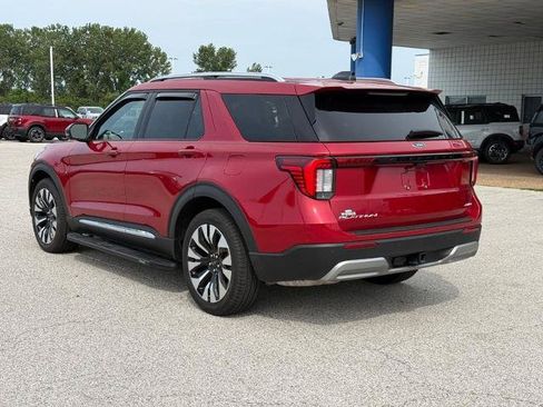 Certified 2026 Ford Explorer Platinum w/ LUX Leather Package AWD/4WD image 3