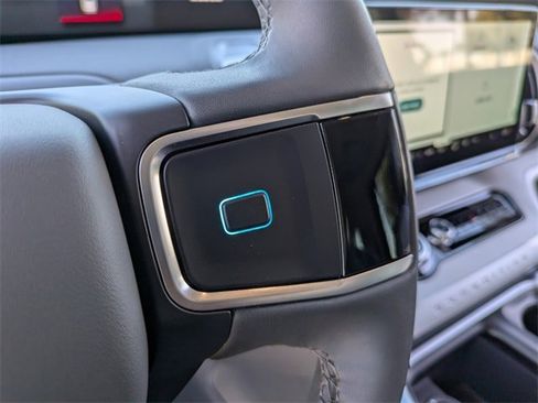 New 2026 Ford Expedition Active image 54