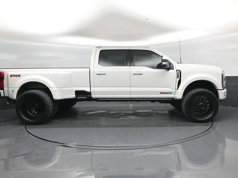 Used 2024 Ford F450 Limited w/ FX4 Off-Road Package AWD/4WD image 2