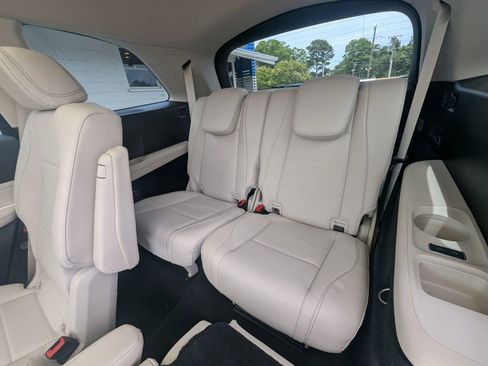 Used 2022 Mercedes-Benz GLS 450 4MATIC image 12