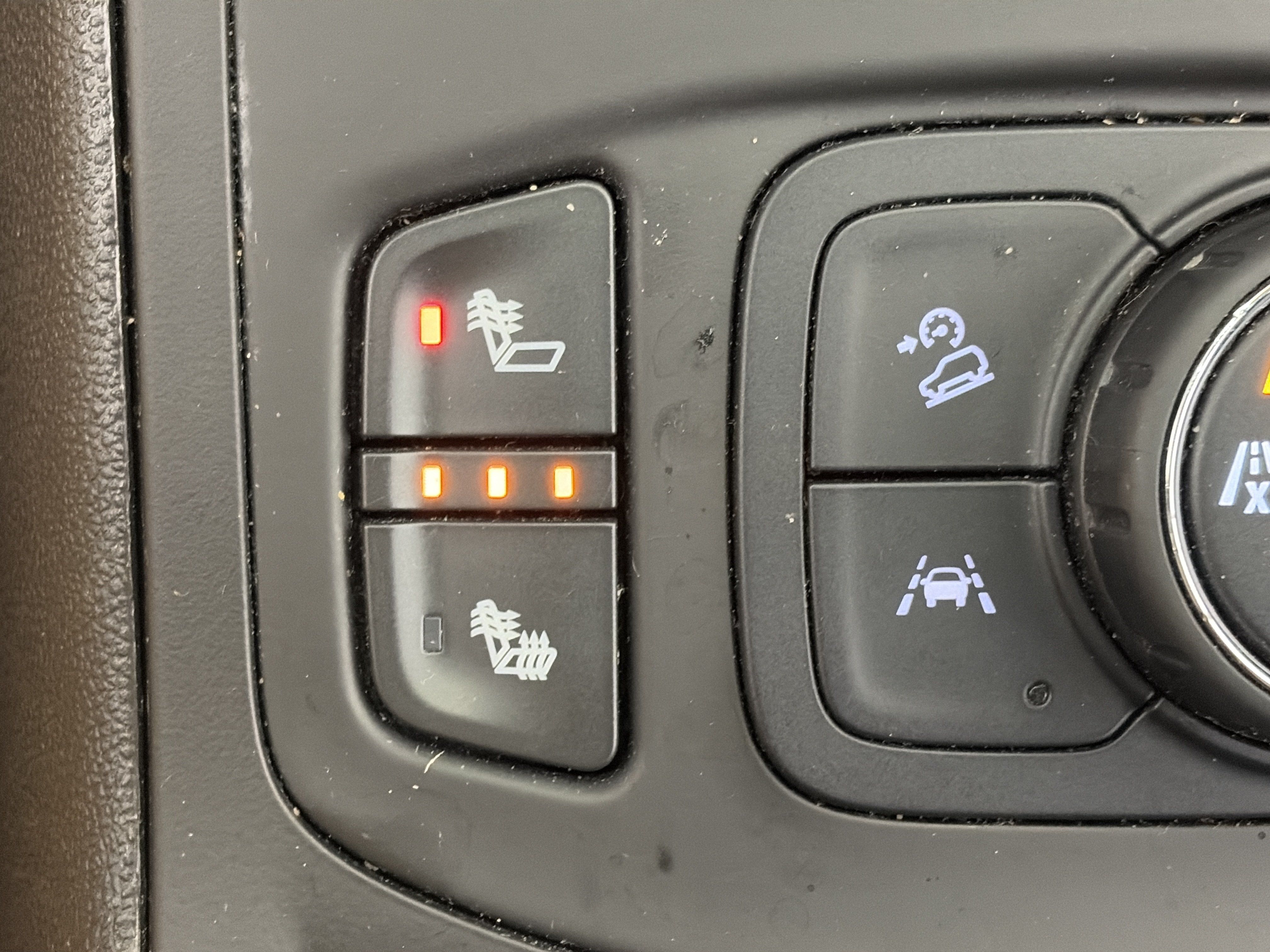 Certified 2024 GMC Terrain SLT AWD/4WD image 30