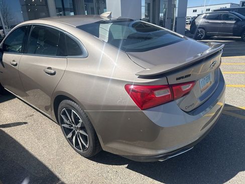 Used 2023 Chevrolet Malibu RS FWD image 5