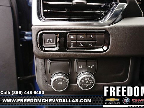 New 2026 GMC Yukon Elevation image 27