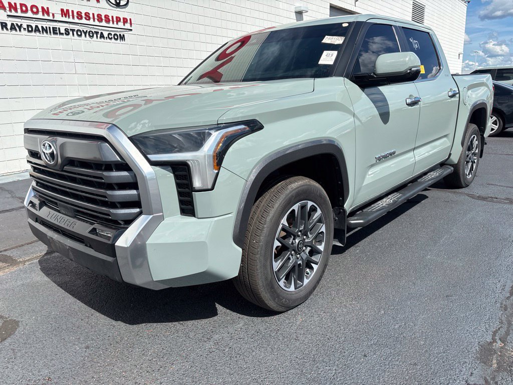 Used 2026 Toyota Tundra Limited AWD/4WD image 1
