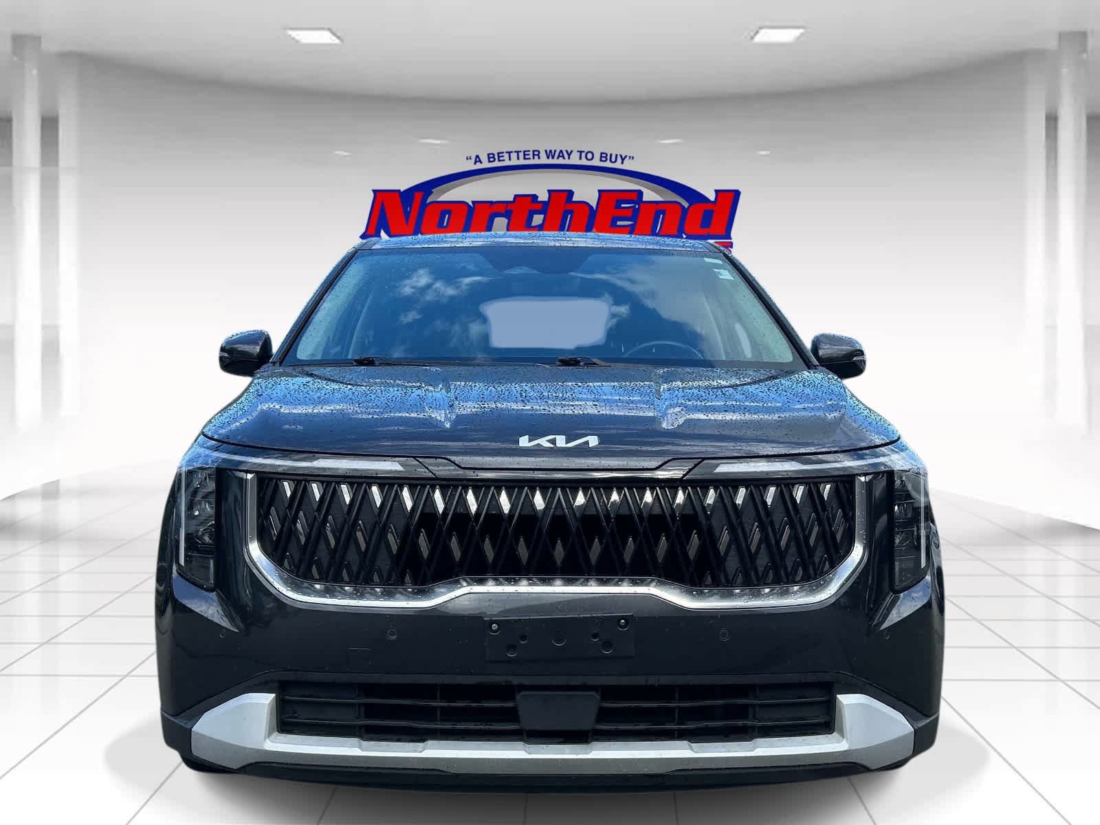 Used 2025 Kia Carnival FWD image 8