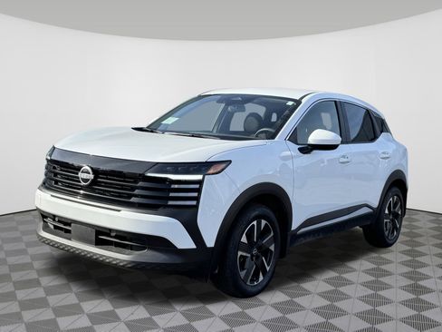 Certified 2025 Nissan Kicks SV image 12