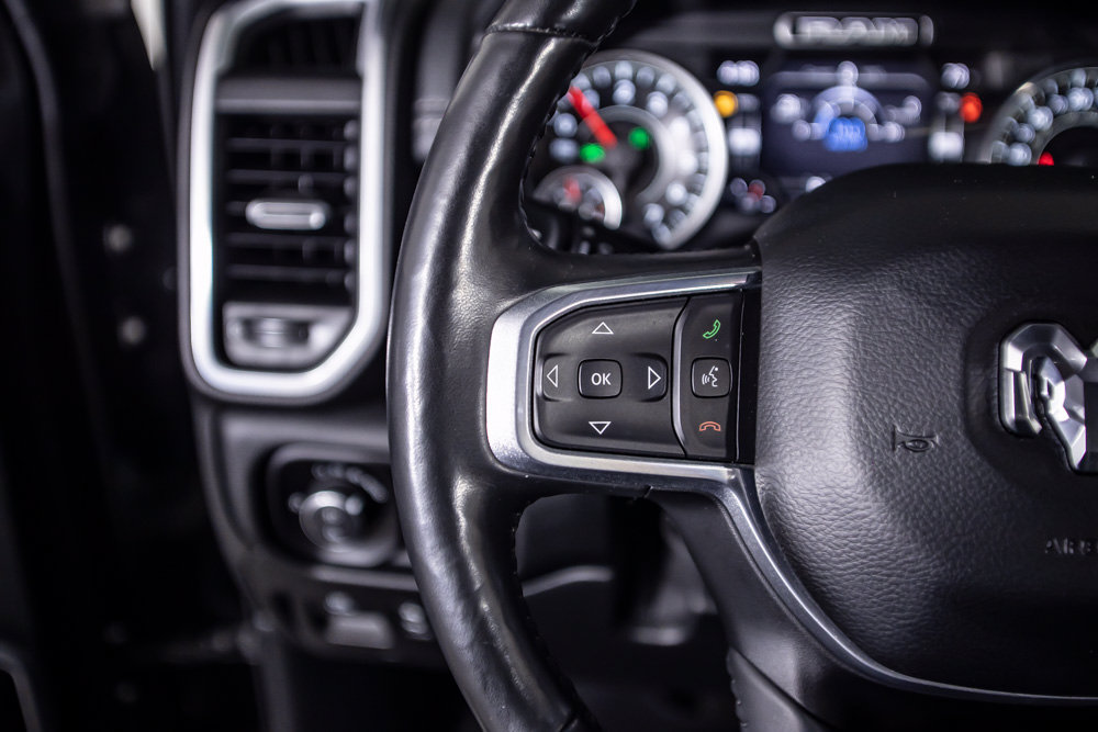 Used 2021 RAM 1500 Laramie w/ Sport Appearance Package AWD/4WD image 34