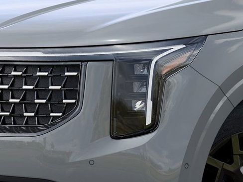 New 2026 Kia Carnival SX w/ SX Dark Edition Package image 10