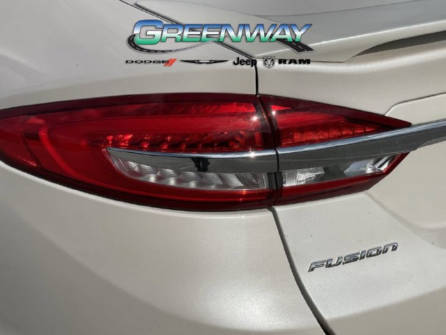 Used 2017 Ford Fusion Platinum FWD image 33