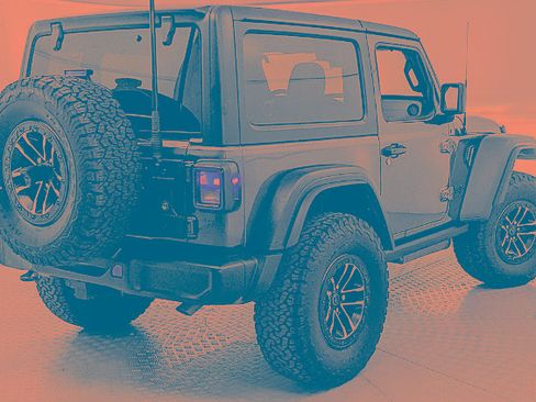 Used 2026 Jeep Wrangler Sport AWD/4WD image 3