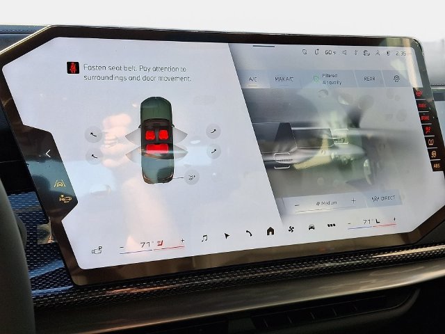 New 2027 BMW i7 xDrive60 AWD/4WD image 14