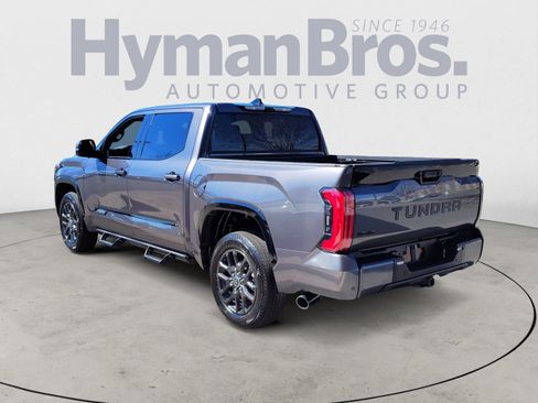 Used 2023 Toyota Tundra Platinum image 5