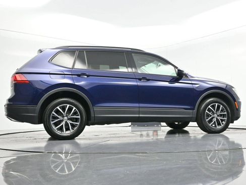 Used 2021 Volkswagen Tiguan S image 46