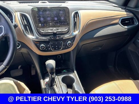 Used 2022 Chevrolet Equinox Premier AWD/4WD image 15