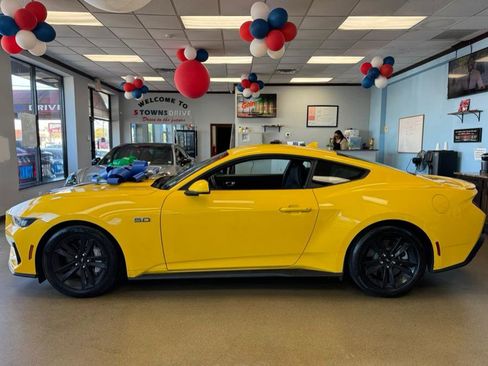 Used 2024 Ford Mustang GT image 23
