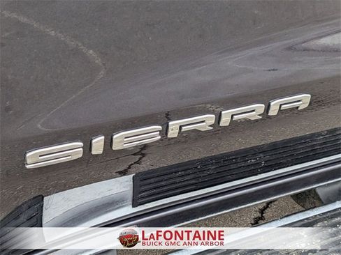 Certified 2025 GMC Sierra 1500 SLT w/ SLT Premium Plus Package image 10