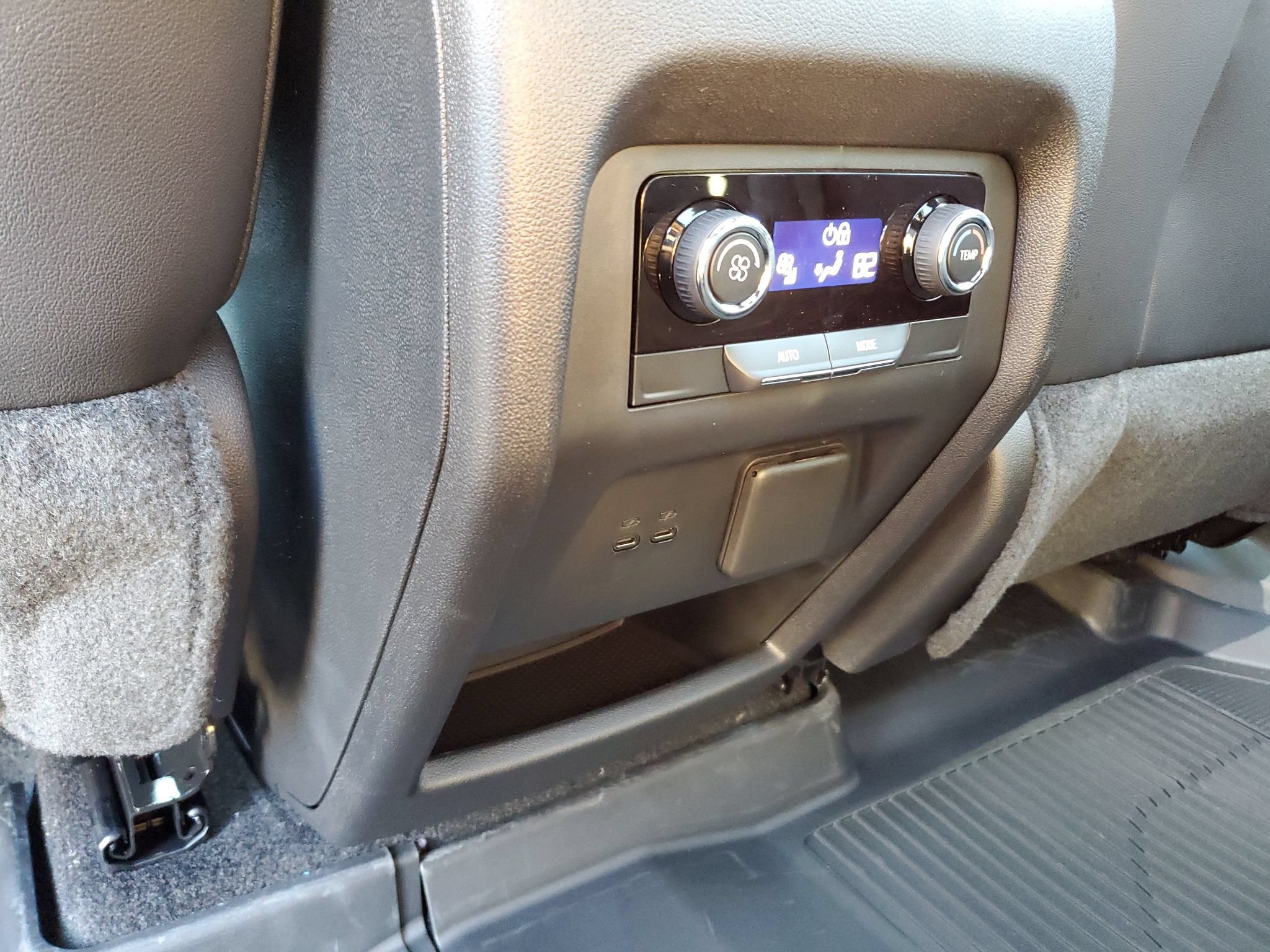 New 2027 Chevrolet Traverse LT w/ Enhanced Driving Package AWD/4WD image 13