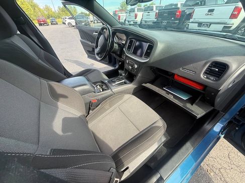 Used 2020 Dodge Charger SXT w/ Driver Convenience Group AWD/4WD image 19