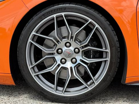 Used 2023 Chevrolet Corvette Z06 RWD image 31