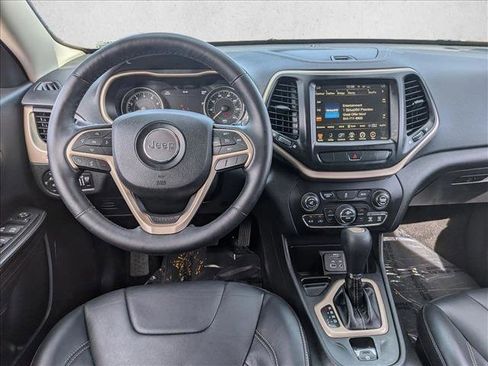 Used 2014 Jeep Cherokee Limited image 16