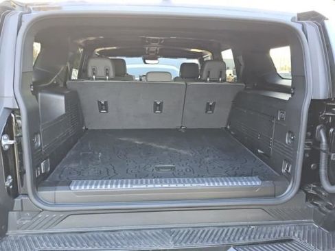 Used 2025 GMC Hummer EV 3X AWD/4WD image 10