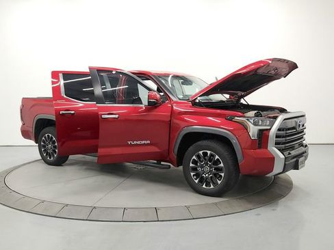 Used 2024 Toyota Tundra Limited AWD/4WD image 9