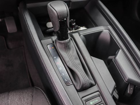 Certified 2024 Honda Accord EX image 27