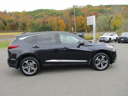 Used 2023 Acura RDX AWD w/ Advance Package image 4