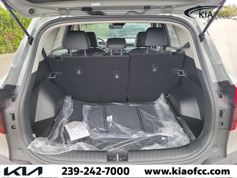 New 2026 Kia Seltos EX FWD image 10