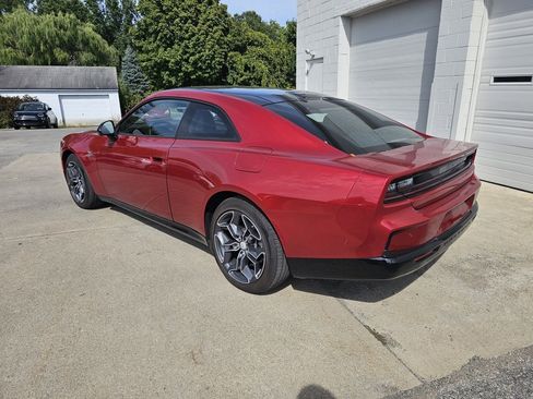 Used 2024 Dodge Charger R/T w/ Plus Group image 11