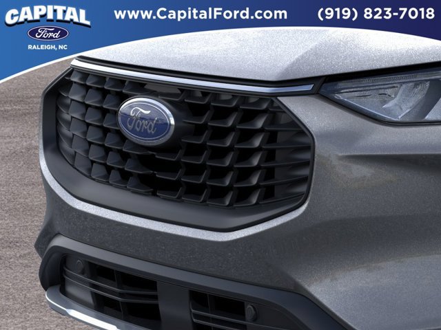 New 2025 Ford Escape SE FWD image 17