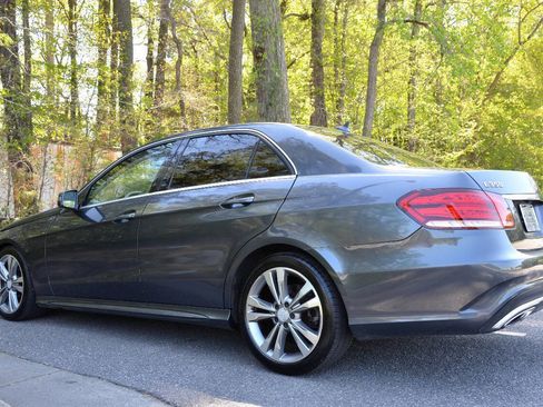 Used 2014 Mercedes-Benz E 350 Sedan image 10