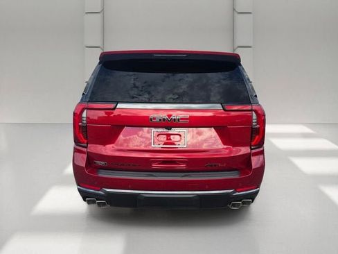 New 2026 GMC Yukon XL AT4 AWD/4WD image 4