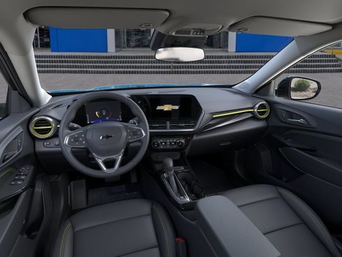 New 2026 Chevrolet Trax ACTIV w/ Driver Confidence Package FWD image 15