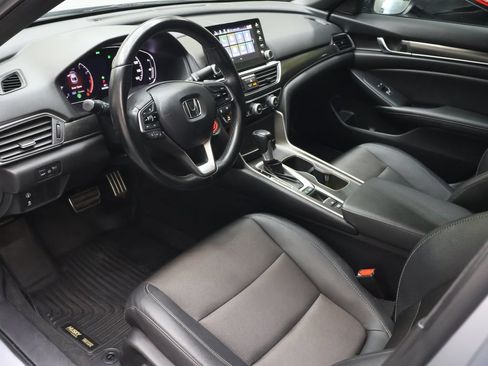 Used 2020 Honda Accord Sport image 18