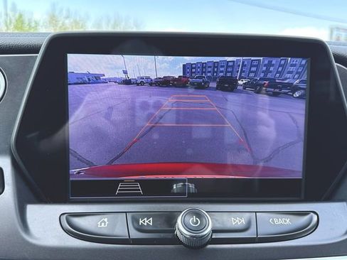 Used 2021 Chevrolet Blazer LT w/ LPO, Floor Liner Package FWD image 14