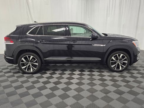 Used 2024 Volkswagen Atlas Cross Sport SEL Premium R-Line image 7