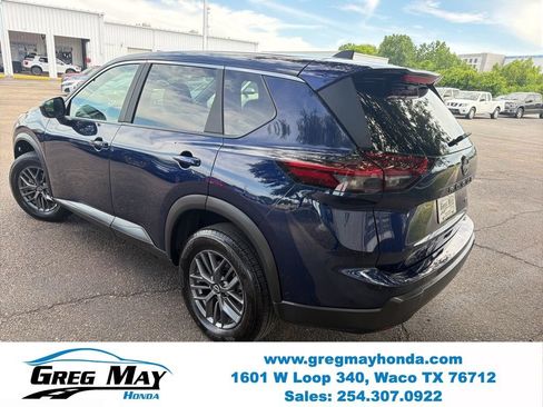 Used 2026 Nissan Rogue SV AWD/4WD image 5