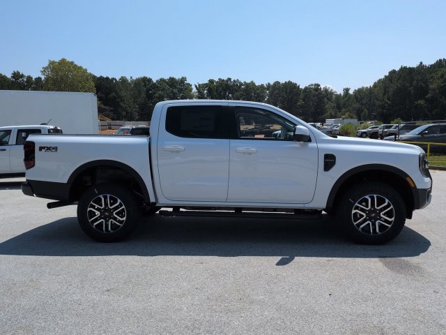 Used 2026 Ford Ranger Lariat w/ FX4 Off-Road Package AWD/4WD image 3