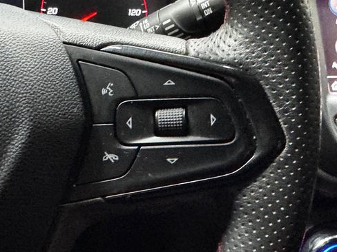 Used 2021 Chevrolet TrailBlazer RS image 27