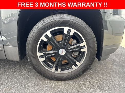 Used 2017 GMC Terrain SLE w/ Nightfall Package FWD image 10