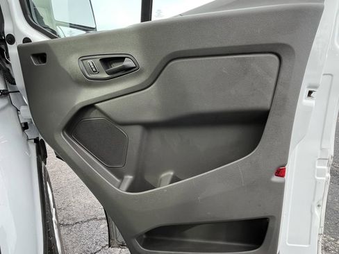 Used 2023 Ford Transit 350 XLT RWD image 17